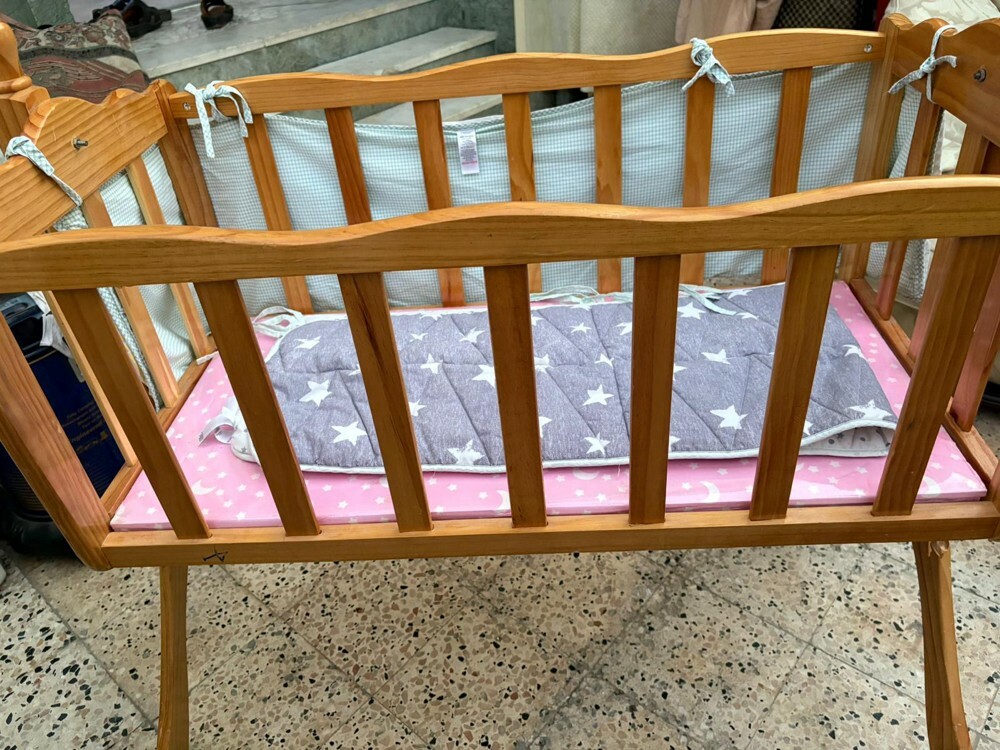 Baby Craddle - 1