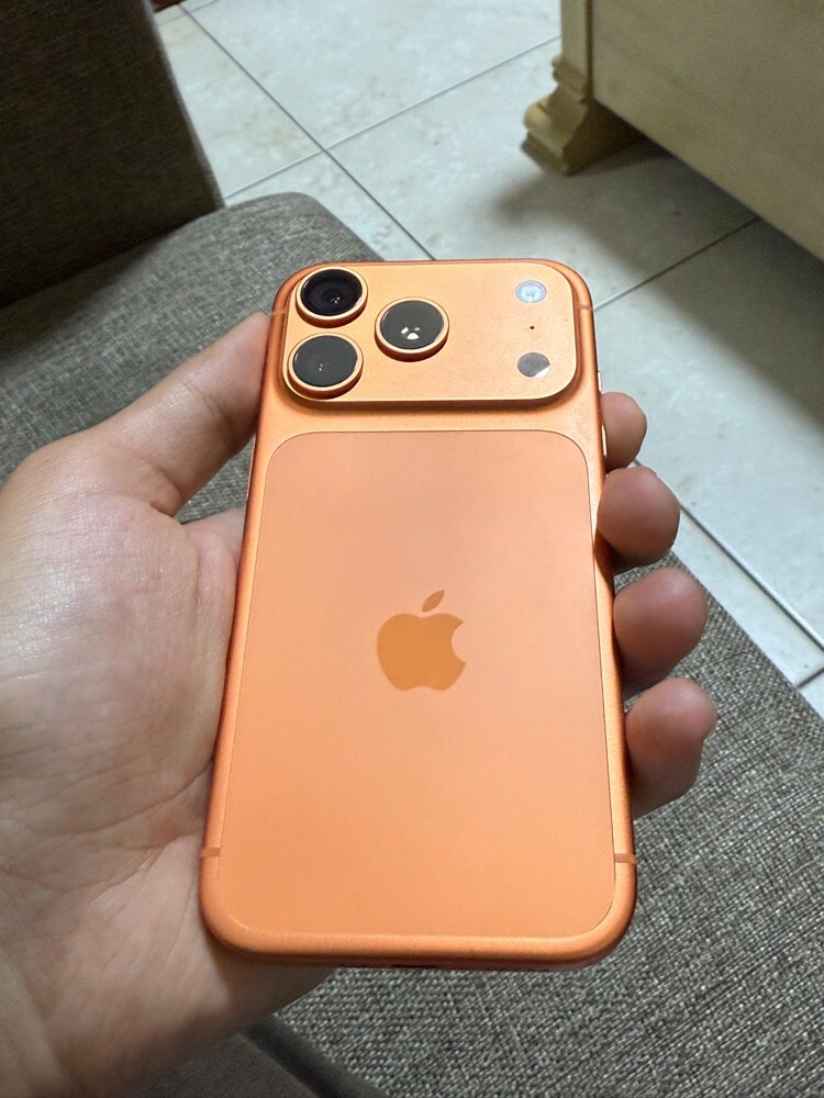IPhone 17 Pro 256 GB - 3