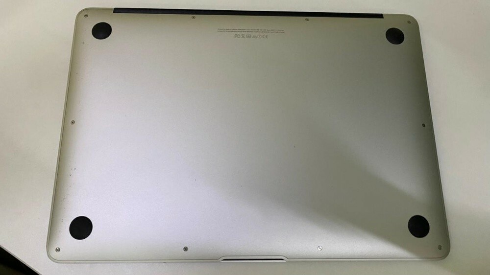 Macbook Air Early 2015 - 4