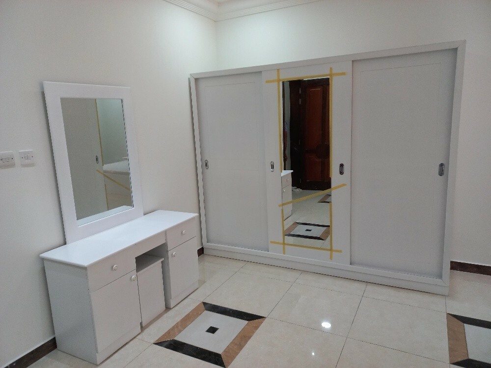 AL HARFA SHOWROOM - 26