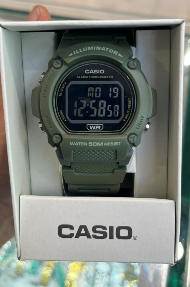 brandnew Casio watch  - 4