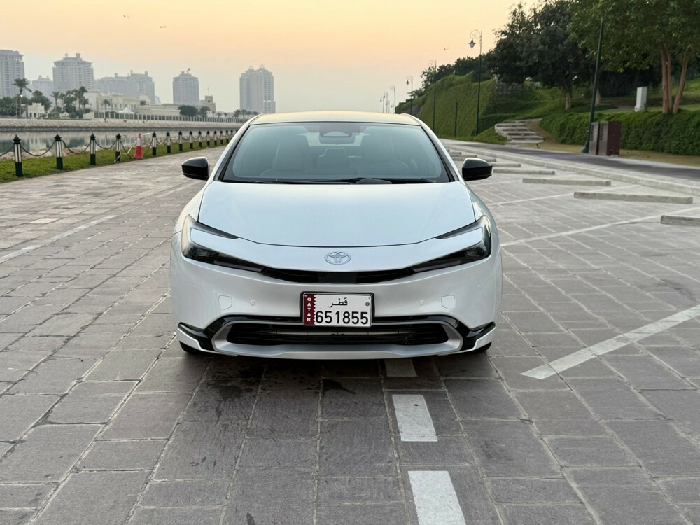 toyota prius 2024 - 6