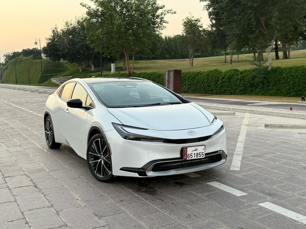 toyota prius 2024 - 8