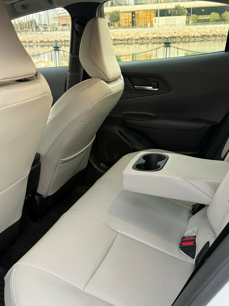 toyota prius 2024 - 7