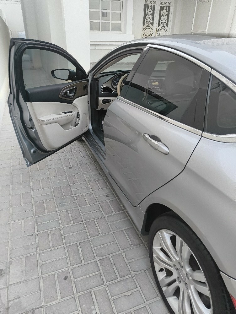 كرايسلر 2016 - 8