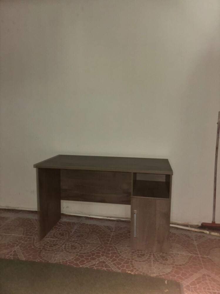 Study desk - 4