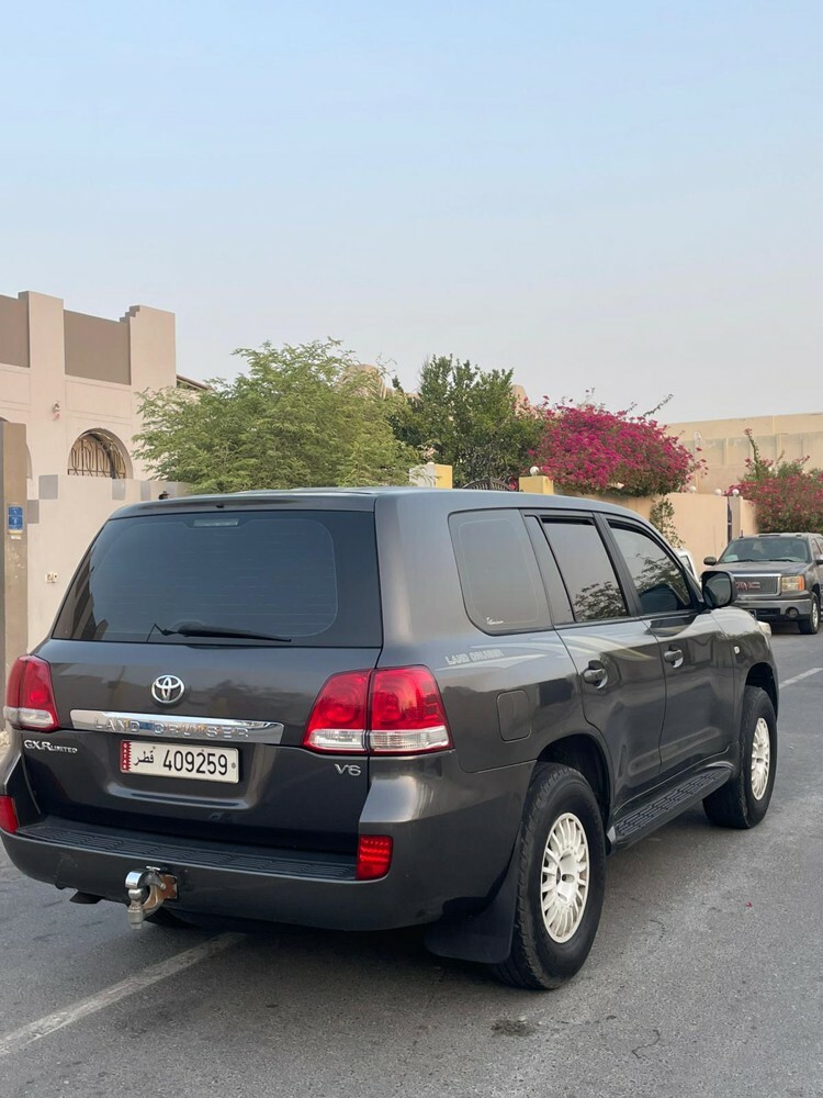 للبيع تويوتا - 5