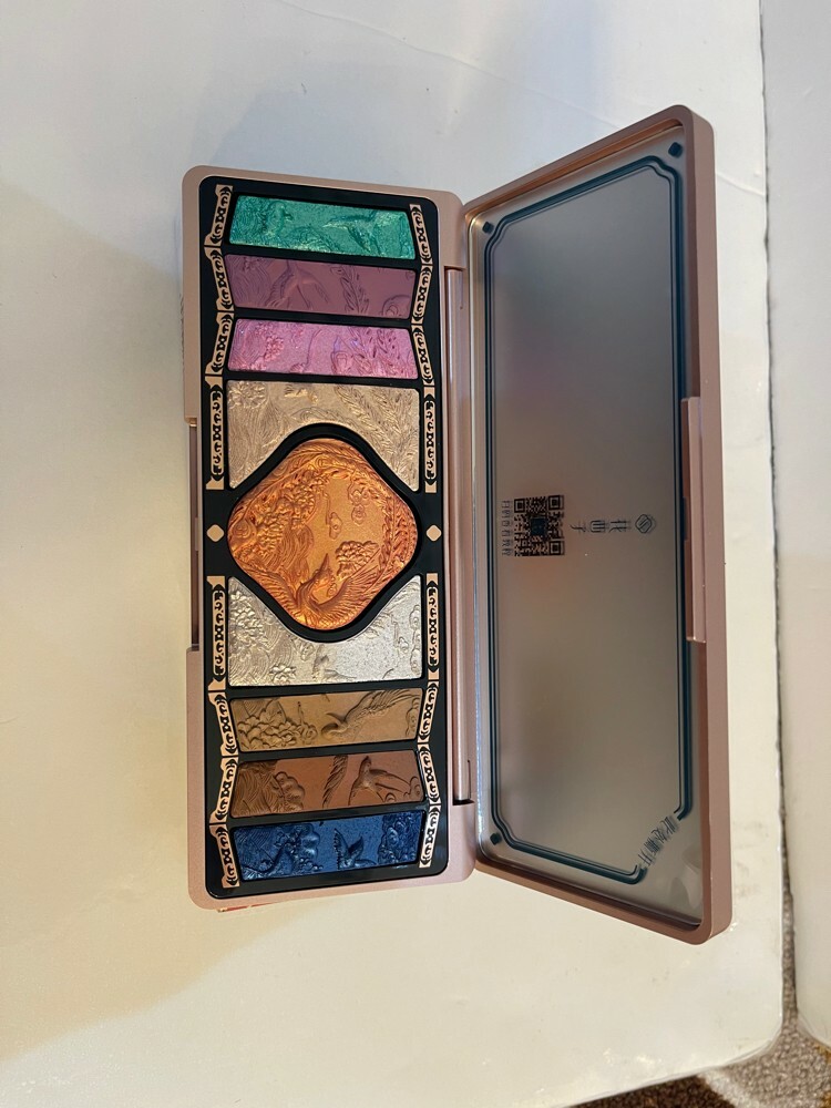 authentic makeup - 12
