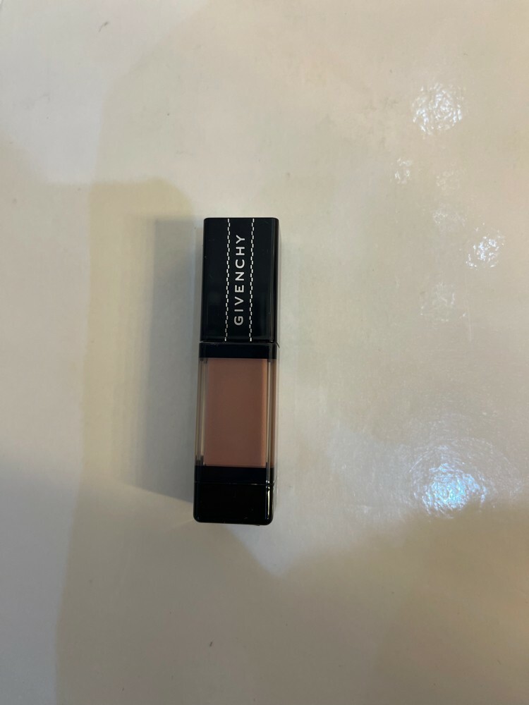 authentic makeup - 17