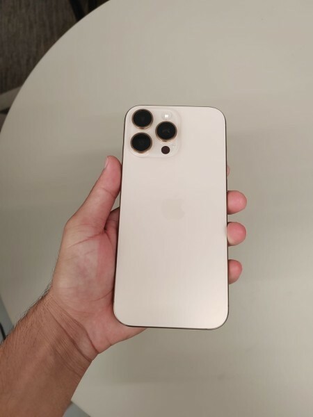 Iphone 16 pro max - 2