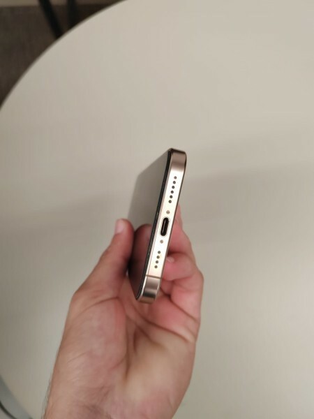Iphone 16 pro max - 3