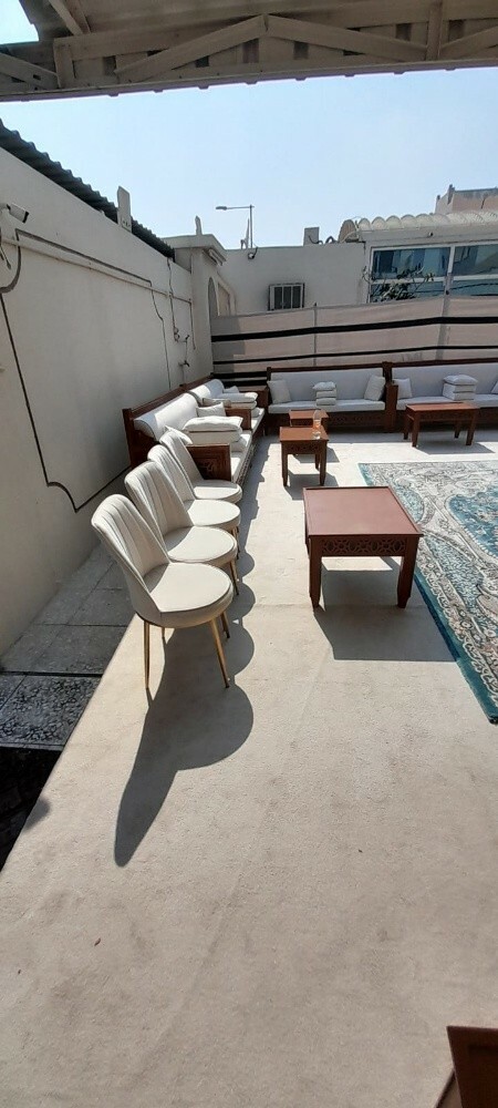 Chairs, tents, sofas, carpets - 13