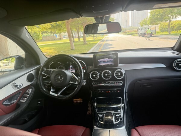 2018 Mercedes GLC 250 AMG Package - 7
