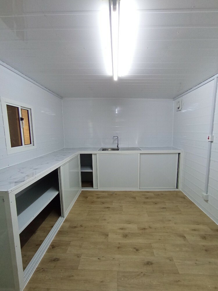 New Caravan casing room toilet - 10