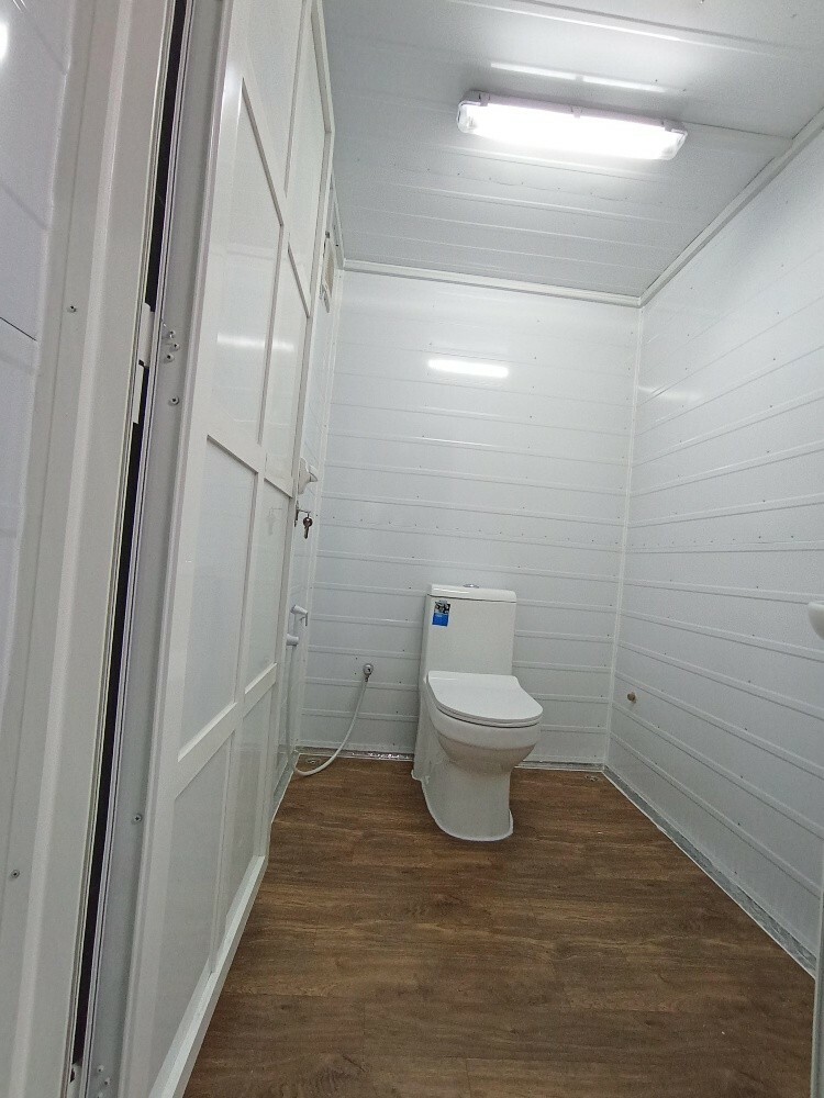 New Caravan casing room toilet - 13