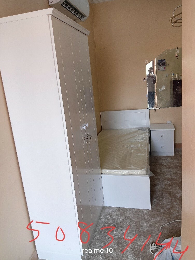 AL HARFA SHOWROOM - 18