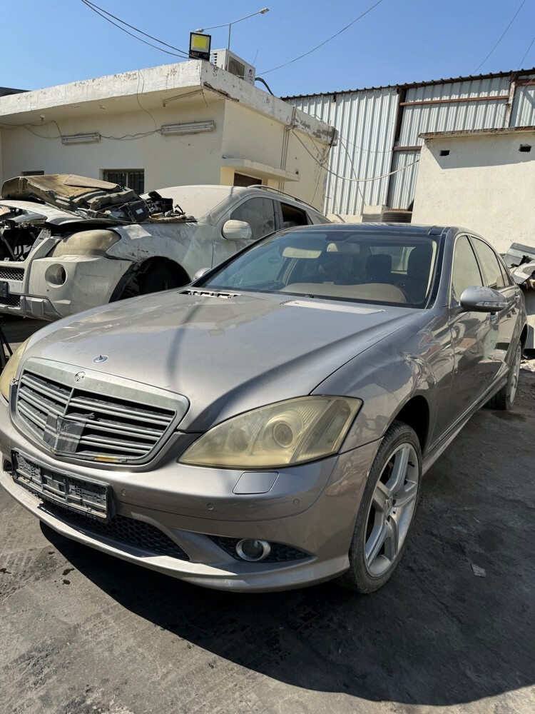Mercedes Benz S350 - 1