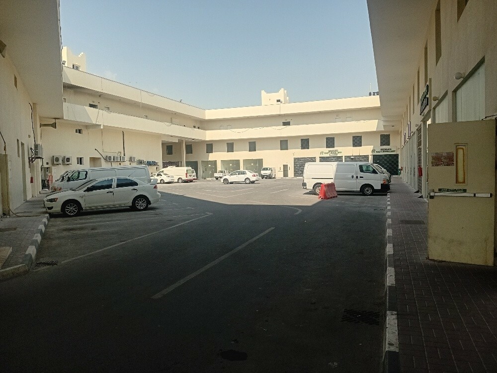 Shops and offices for rent - 2