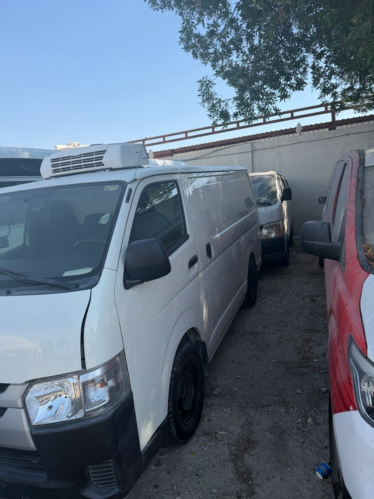  toyota chiller van for rent  - 2
