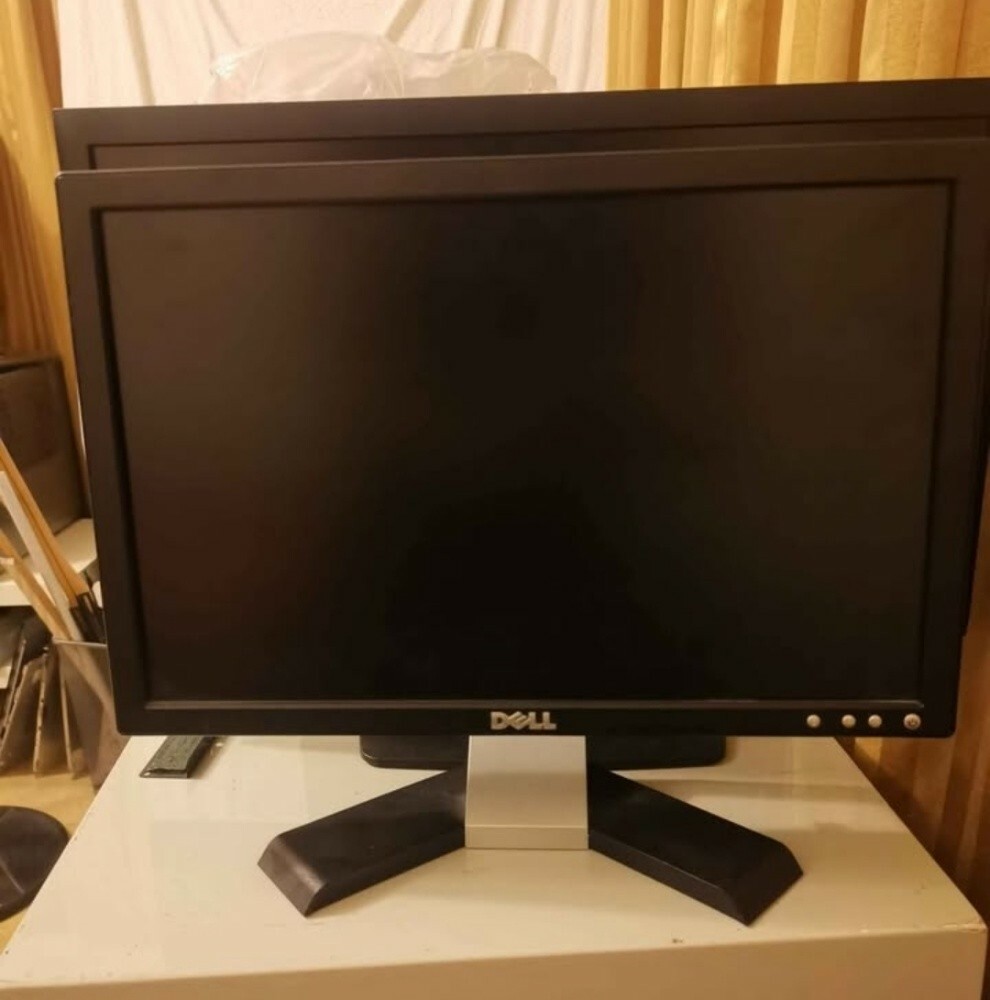 pc monitor - 1