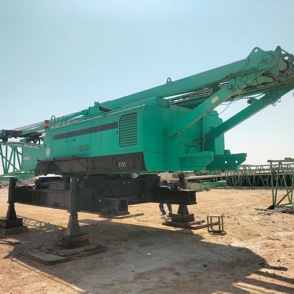 Crawler Crane 200 Ton - 2