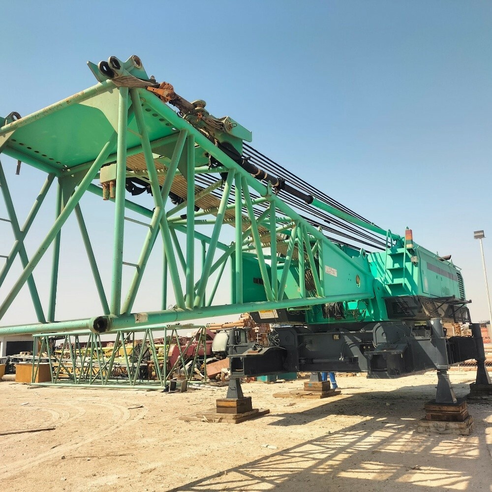 Crawler Crane 200 Ton - 5