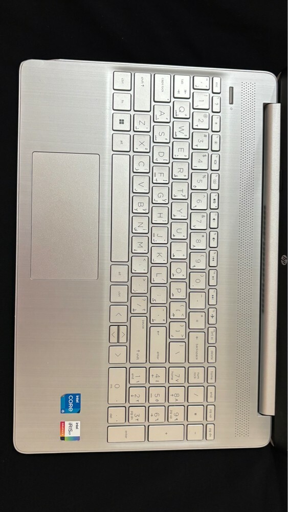 hp laptop  - 6