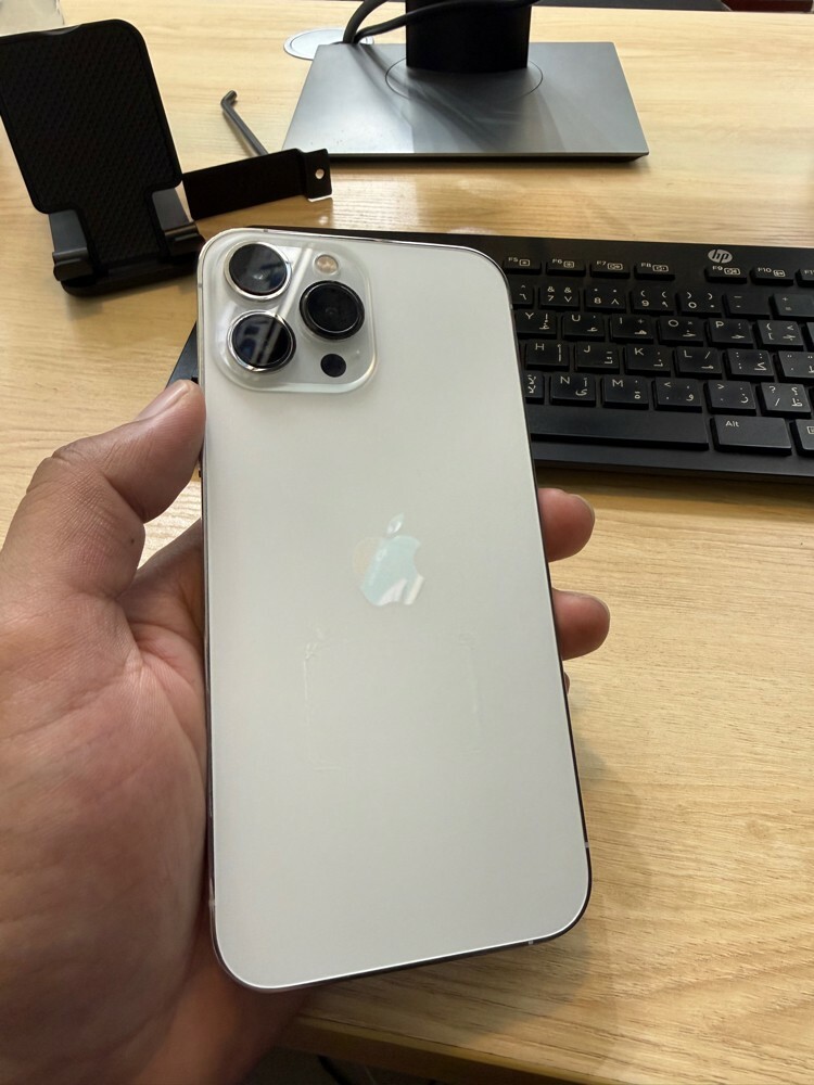 iPhone 13pro max 256gb - 1