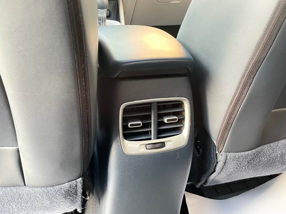 Hyundai Venue 2024 Turbo — photo 12 for sale in Qatar