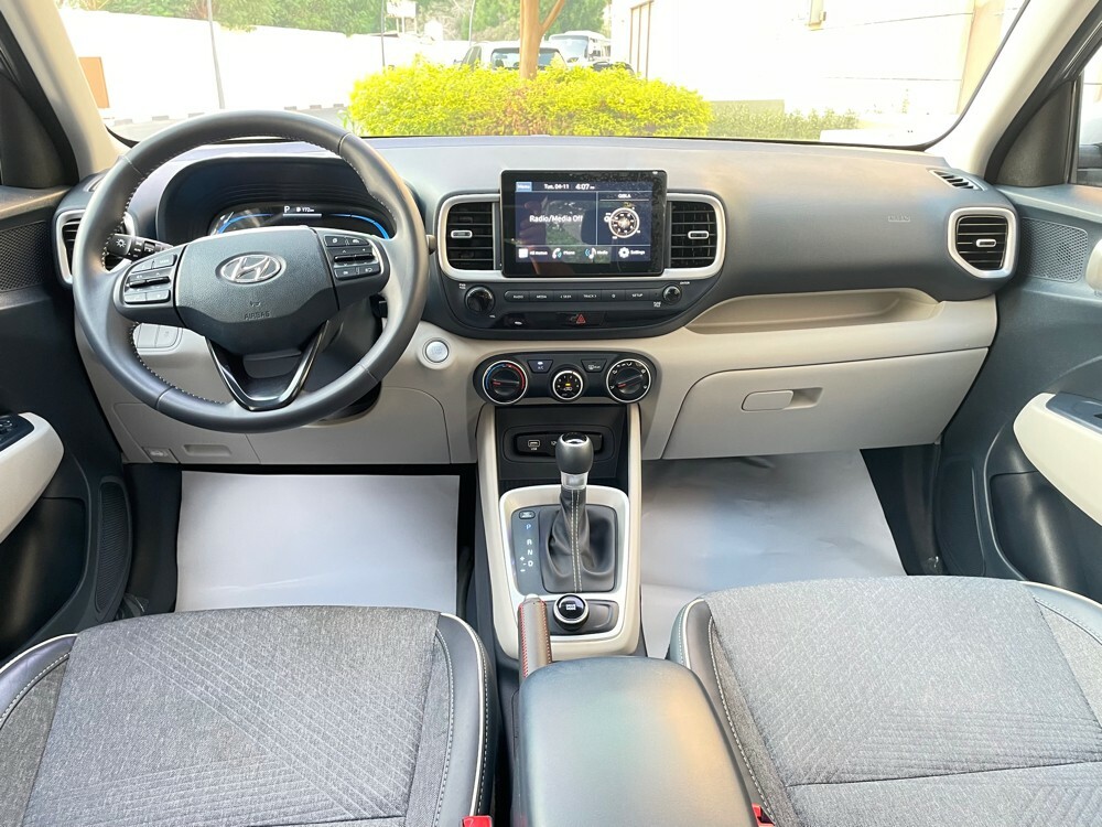 Hyundai Venue 2024 Turbo — photo 11 for sale in Qatar