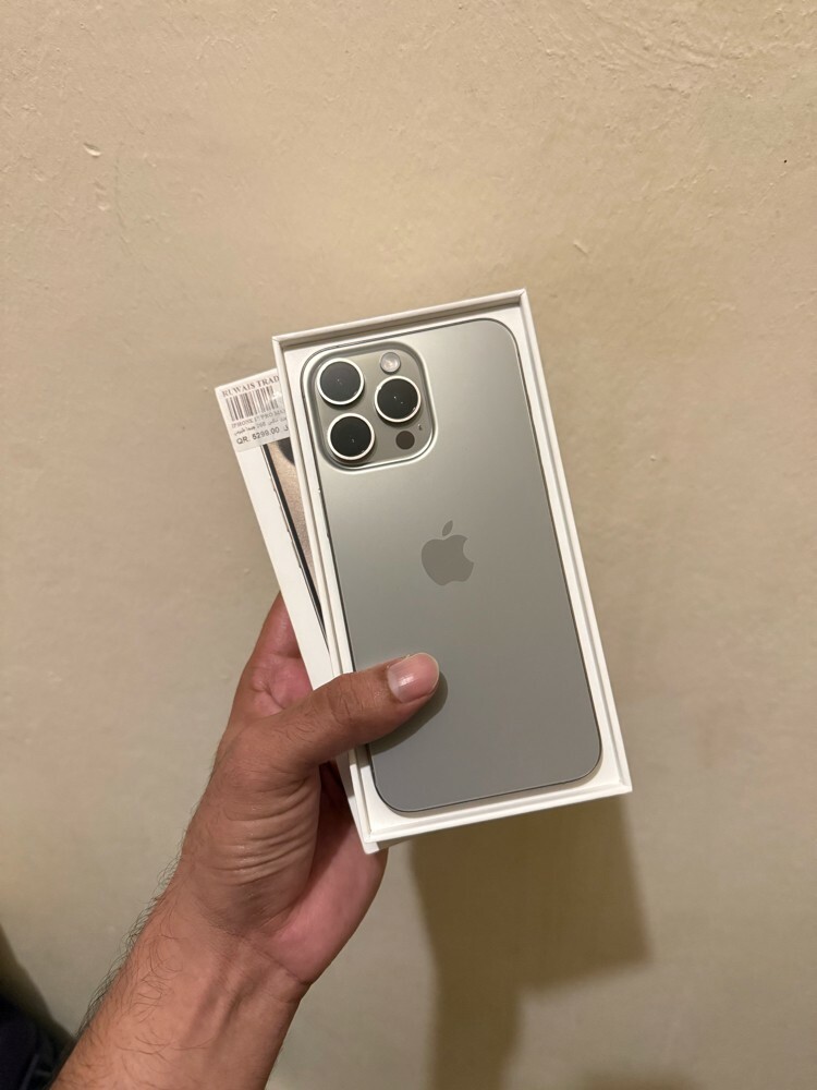 15 pro max 256 gb - 1