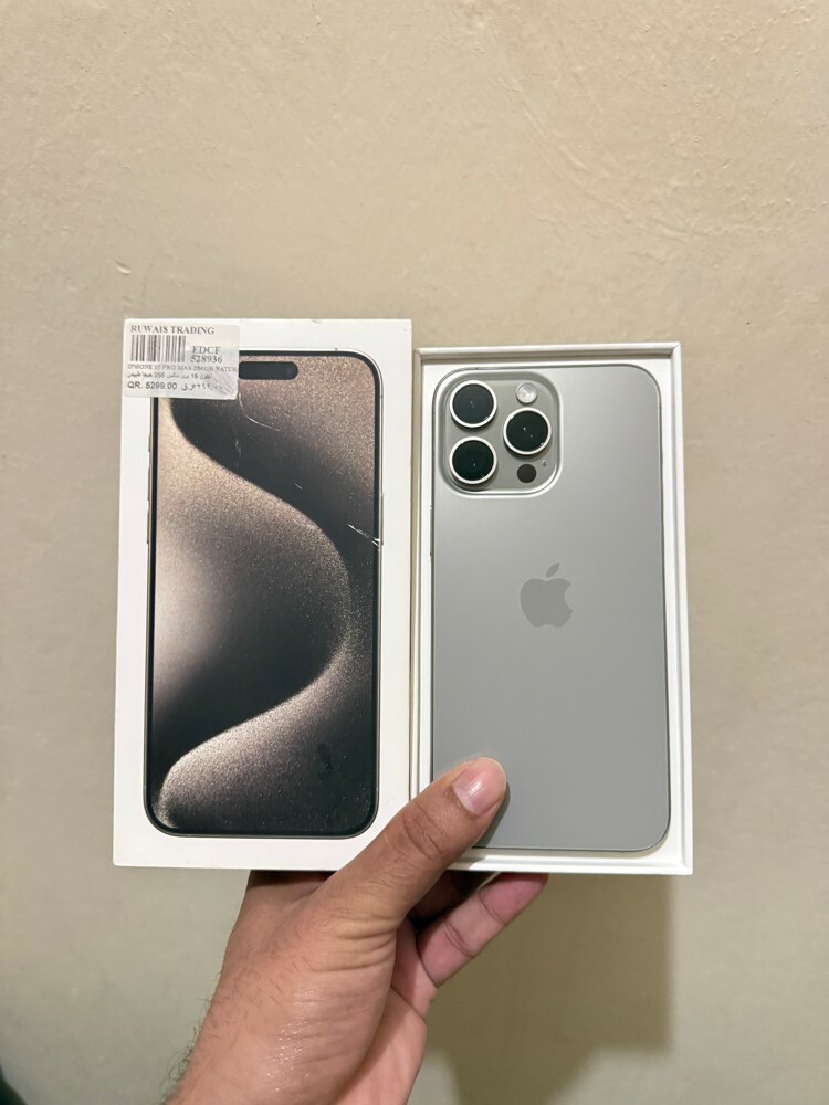 15 pro max 256 gb - 3