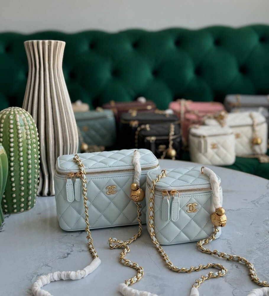 Branded Luxury Bags For Gift - 12