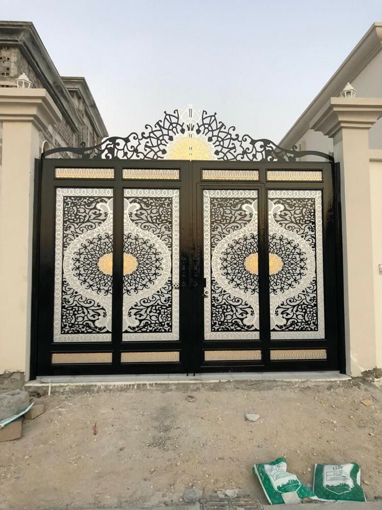نعمل في مجال المضلات والابواب - 8