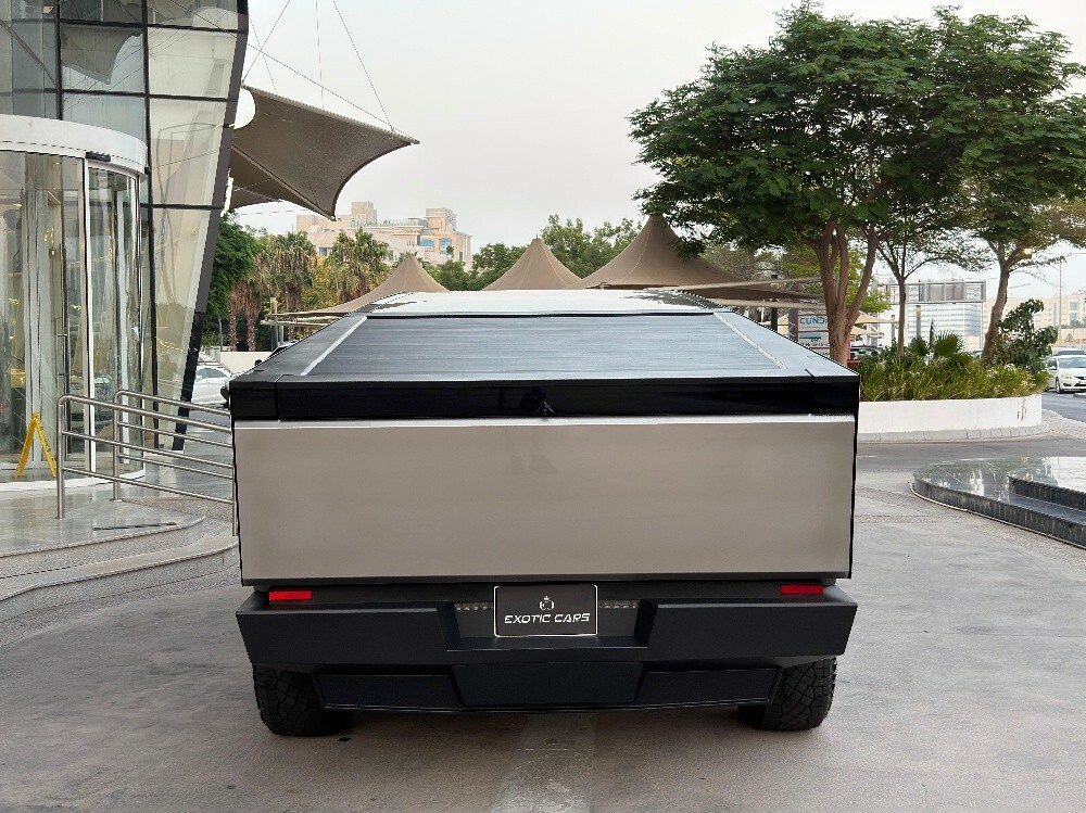 Tesla Cybertruck Foundation 2024 — photo 12 for sale in Qatar