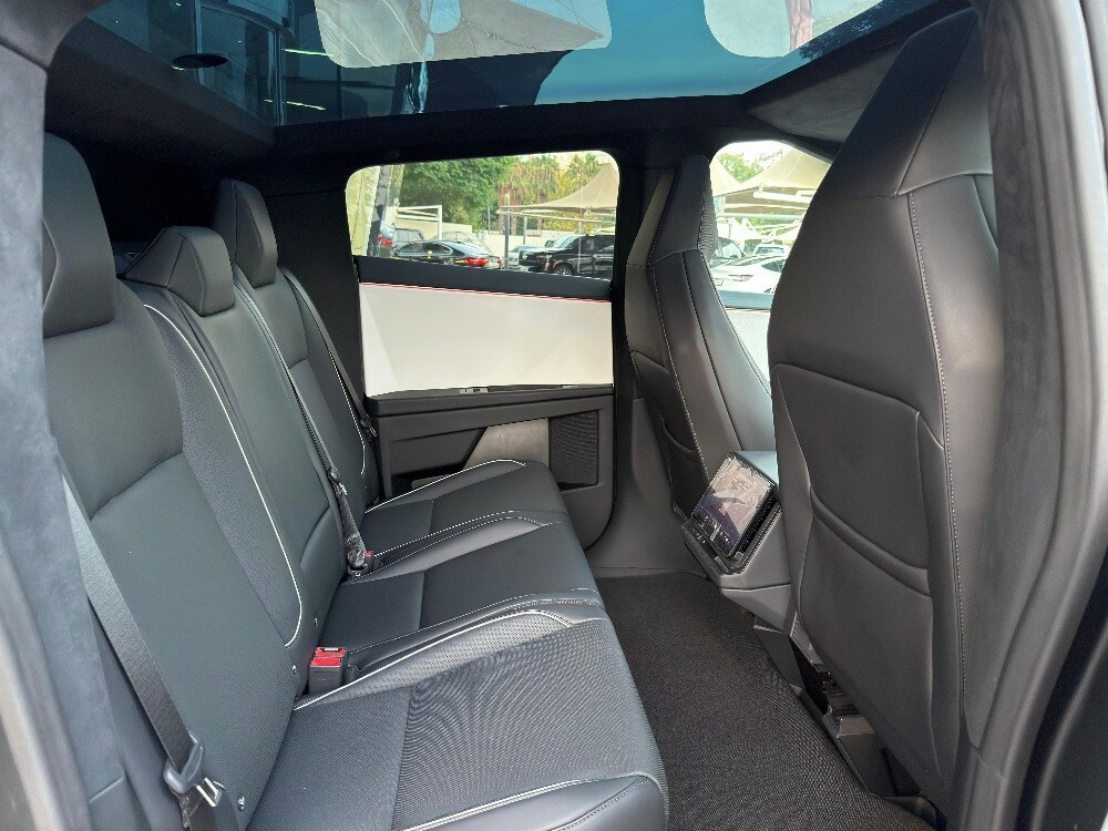 Tesla Cybertruck Foundation 2024 — photo 7 for sale in Qatar