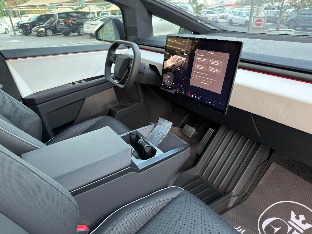 Tesla Cybertruck Foundation 2024 — photo 6 for sale in Qatar
