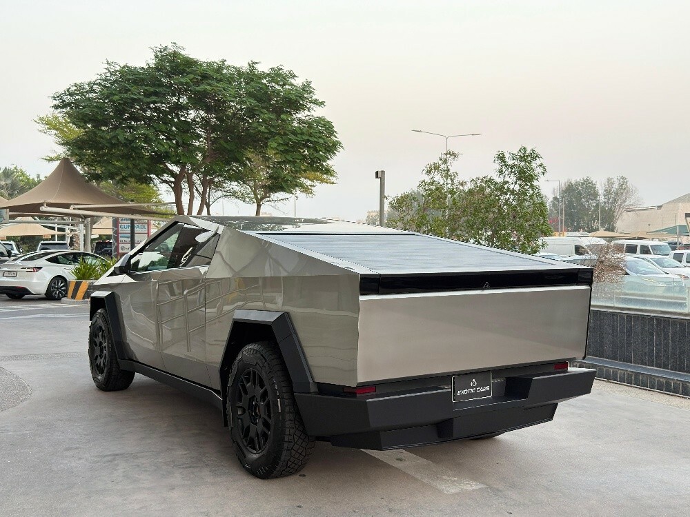 Tesla Cybertruck Foundation 2024 — photo 11 for sale in Qatar
