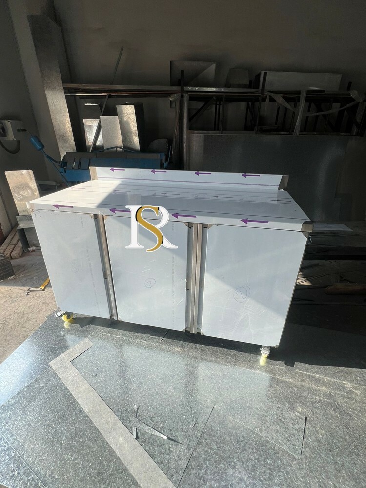 Cabinet  - 4
