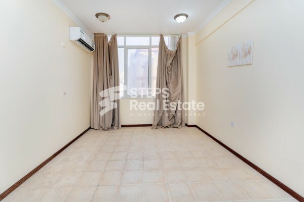 Flat for Rent in Fereej AbdulAziz - 1