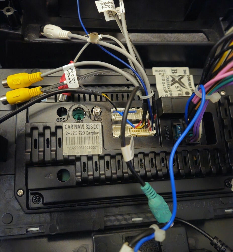 land cruiser 2008-2015  screen - 5
