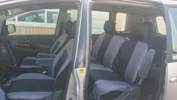 Toyota Previa - 2