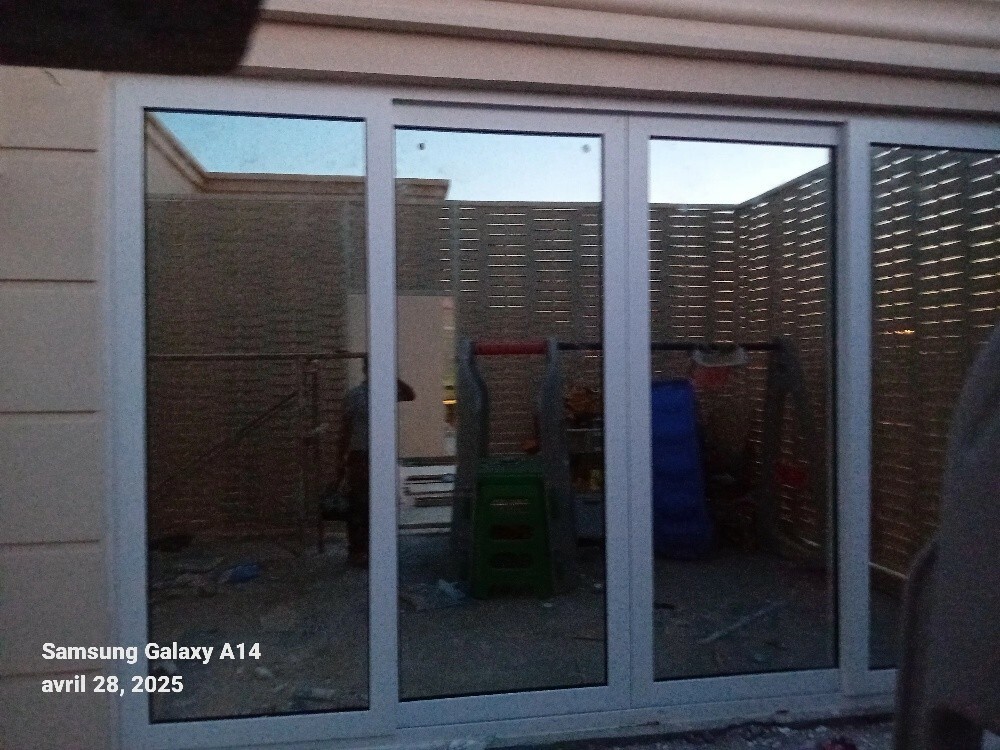 شركة الطراز الحديث لليو بي في سي - 26