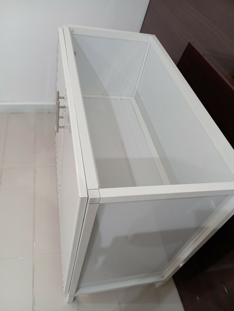 kitchen cabinet available - 3