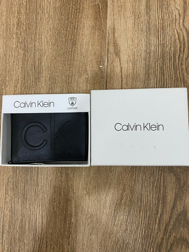 Clavin klein original wallet - 1