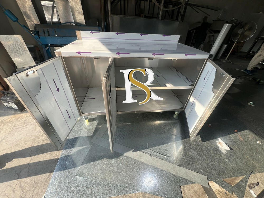 Cabinet  - 1