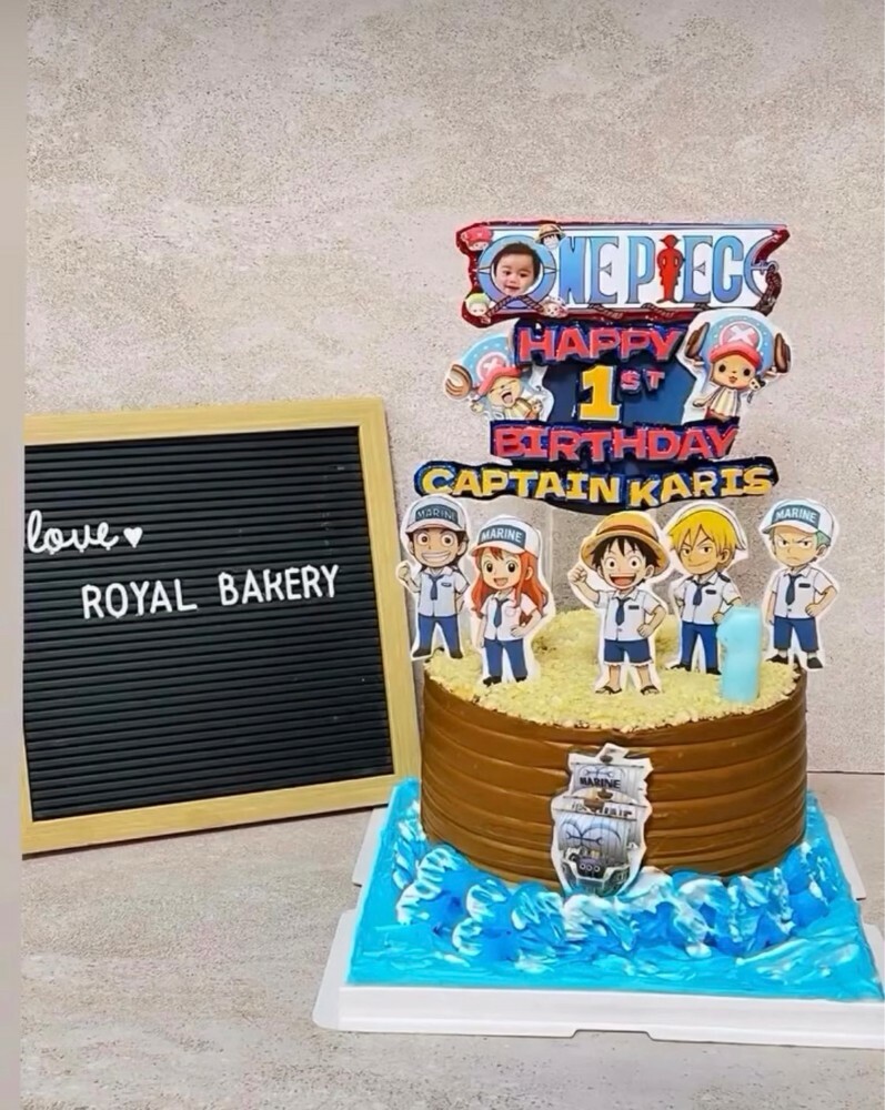 customized cake - 20