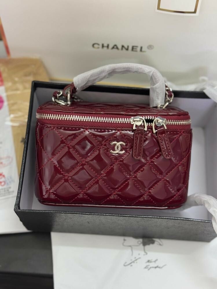 CHANEL .. - 2