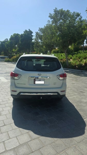 Nissan Pathfinder SV 2013 Pearl - 16