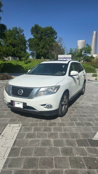 Nissan Pathfinder SV 2013 Pearl - 10